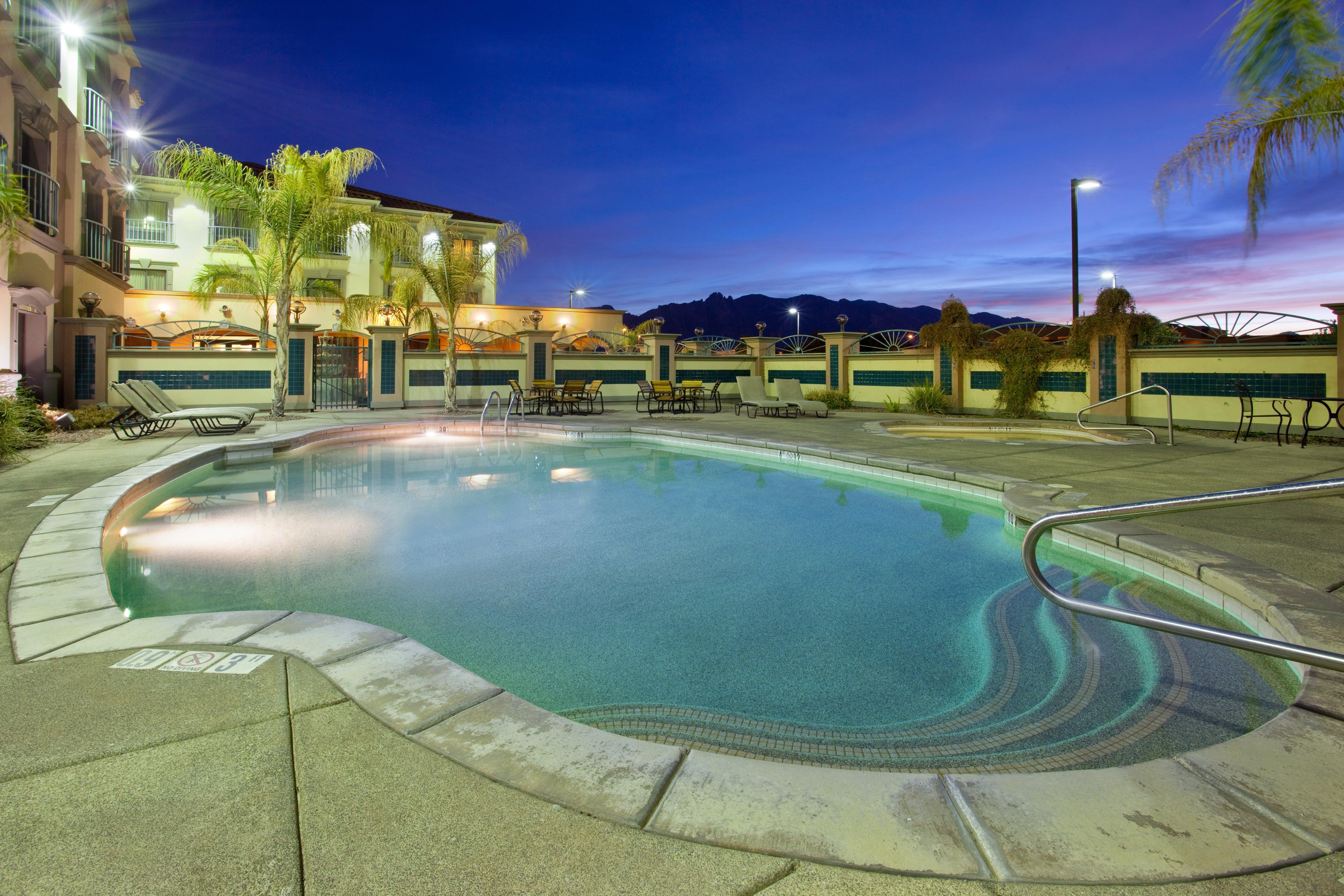 Holiday Inn Express Hotel & Suites Tucson Mall, An Ihg Hotel Extérieur photo